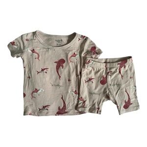 Kyte Baby Blush Shark 2 piece Short Pajama